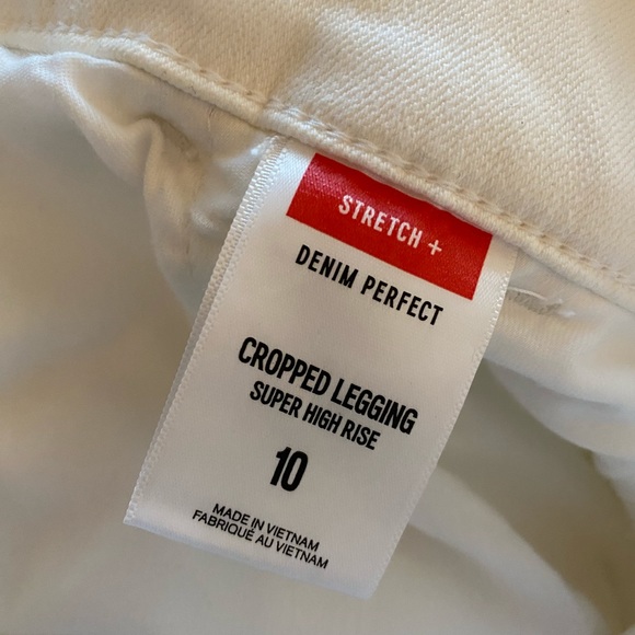 Express NWT denim perfect cropped belted jeans 10 - Picture 7 of 10